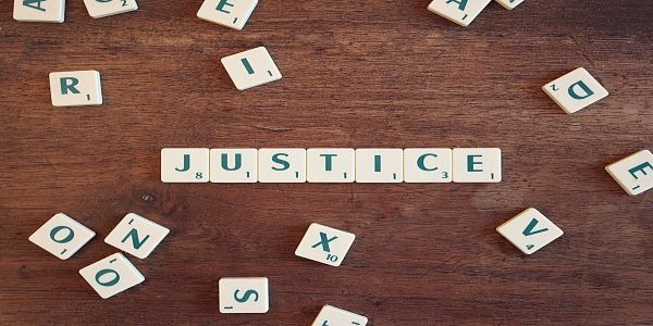 Le réalisme juridique et la vertu de justice